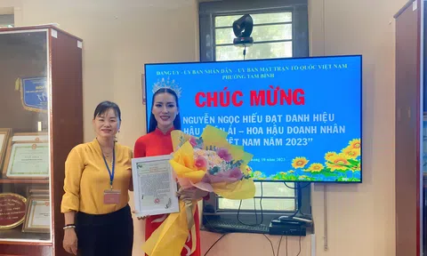 Hoa hậu Nhân ái Nguyễn Ngọc Hiếu được chính quyền địa phương phường Tam Bình tuyên dương