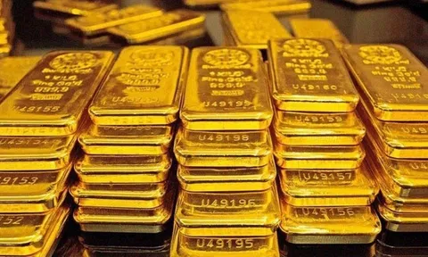 Giá vàng lại tăng 1,5 triệu đồng/lượng, tiến sát mốc 82 triệu đồng