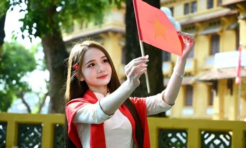 Áo dài, khăn đóng – Biểu tượng văn hoá dân tộc trong ngày Quốc Khánh 2/9
