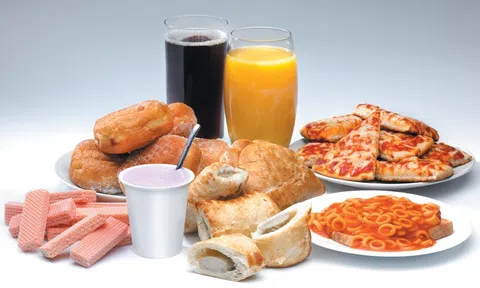 Thực phẩm siêu chế biến: Mối hiểm hoạ tiềm ẩn đến sức khoẻ con người