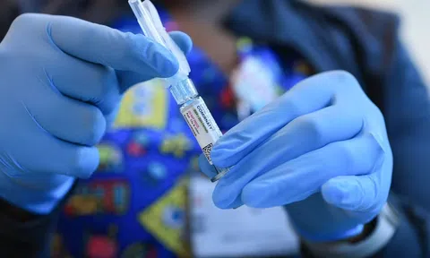 Mỹ cập nhật khuyến nghị tiêm chủng cho Vắc xin Covid-19 trong giai đoạn 2025-2026