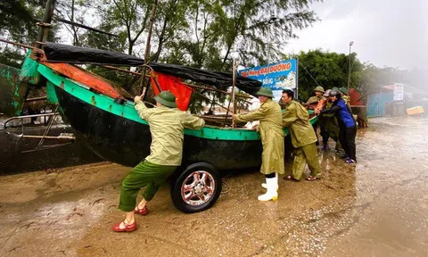 Bão số 10 Bualoi: Nỗi ám ảnh trong đêm và khát vọng xây dựng lại cuộc sống của người dân