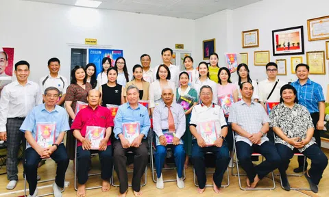 Truyền lửa nghề báo - Hành trình truyền cảm hứng từ buổi gặp mặt tri ân Ngày Báo chí Cách mạng Việt Nam