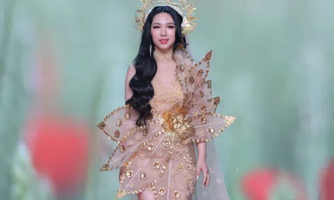 "Bùng nổ" nhan sắc của Tân Hoa hậu Khương Phương Anh trong lần xuất hiện mới nhất
