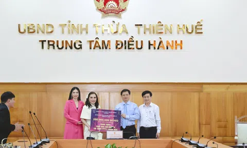 BTC Hoa hậu Doanh nhân Châu Á Việt Nam 2022 trao tặng 200 triệu giúp đỡ hộ nghèo tỉnh Thừa Thiên Huế