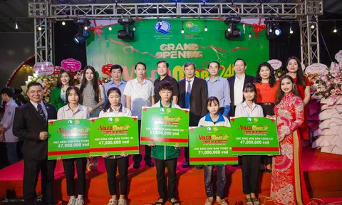 Siêu thị Vilco Mart24h khai trương chi nhánh mới tại Thái Bình và trao 110 phần quà dành cho các em học sinh nghèo vượt khó