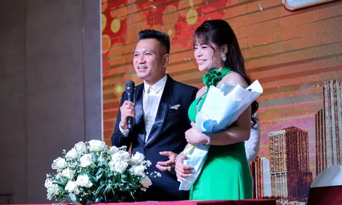 CEO Thanh Trần tham dự họp báo và tài trợ cho cuộc thi Hoa hậu Quý bà Việt Nam Toàn cầu 2023