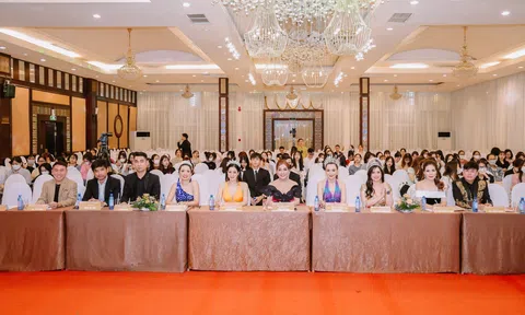 Bán kết Hoa hậu Quý bà Việt Nam Toàn cầu 2023: Các doanh nhân tỏa sáng tại TP.Huế