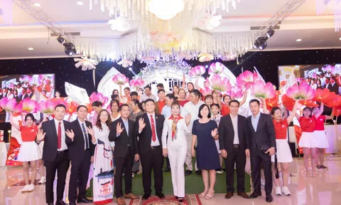 Tổng Đại lý bảo hiểm nhân thọ Dai-ichi Việt Nam - Công ty TNHH Minh Tâm Long Phát tổ chức lễ kỷ niệm 10 năm thành lập