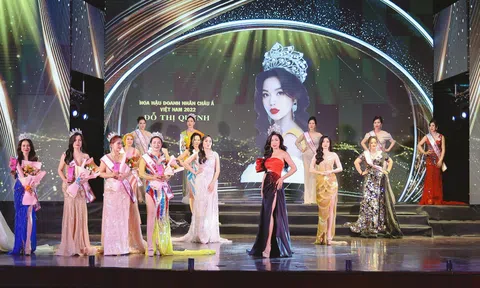 Màn final walk đầy xúc động của Hoa hậu Đỗ Thị Quỳnh