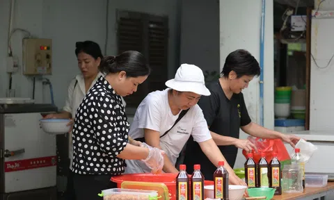 Chương trình nấu ăn cho em tại mái ấm Don Bosco- Cần Giờ