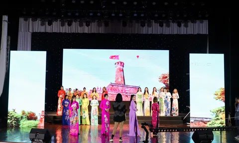 Dàn thí sinh "chạy nước rút" chuẩn bị cho chung kết Hoa hậu Thương hiệu Việt Nam 2023