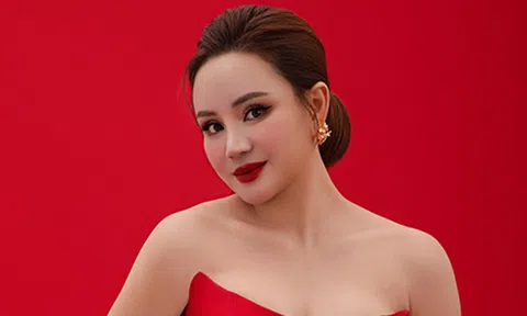 Vy Oanh tái xuất sau thời gian im ắng: Mẹ ba con vẫn rạng rỡ, gợi cảm
