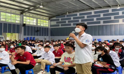Trường Đại học Chu Văn An: Hướng nghiệp cho học sinh THPT