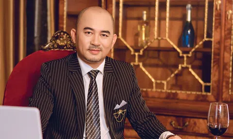 David Cao, Phó Viện Trưởng Viện Chiến Lược Thương hiệu và Truyền Thông Quốc Tế được Viện Trưởng Ca Sĩ Cao Hồng bổ nhiệm làm Phó Trưởng Ban Tổ Chức Cuộc Thi Hoa Hậu Tài Sắc Thế Giới