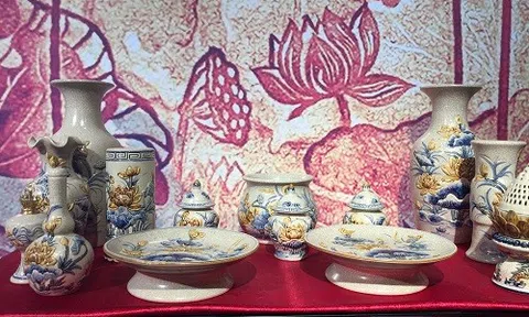 Tinh hoa Việt qua gốm men rạn Phạm Đạt