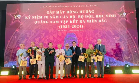 Hội đồng hương Quảng Nam tại Hà Nội tổ chức kỷ niệm 70 năm ngày tập kết ra Bắc