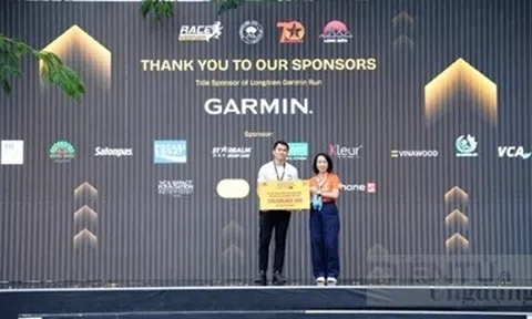 Hơn 15.000 vận động viên tham gia giải chạy Longbien Marathon 2024