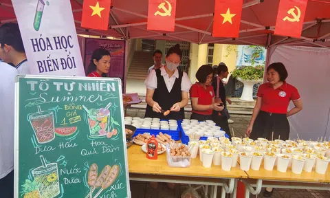 Cầu Giấy - Hà Nội: Trường THPT Yên Hoà tổ chức "Ngày hội trải nghiệm sáng tạo, khám phá tri thức"