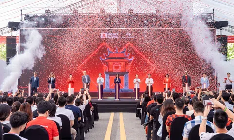 Chính thức khai mạc: Giải Marathon Quốc tế Hà Nội Techcombank mùa thứ 5