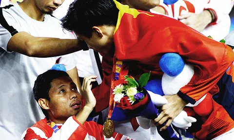 Evan Dimas: "Va chạm trong bóng đá là bình thường, tôi không giận Văn Hậu"