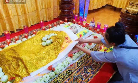 Đám tang đẫm nước mắt của chú lính chì Phạm Đức Lộc - hãy ngủ ngoan nhé, các cha các mẹ đã về với con rồi đây