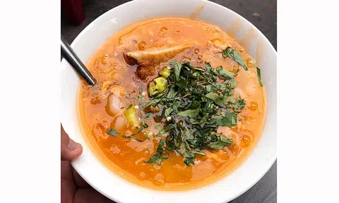 Bánh canh Nam Phổ: Ẩm thực xứ Huế