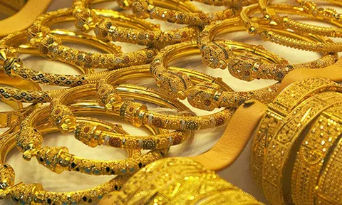 Giá vàng hôm nay ngày 15/10: Thị trường biến động trái chiều