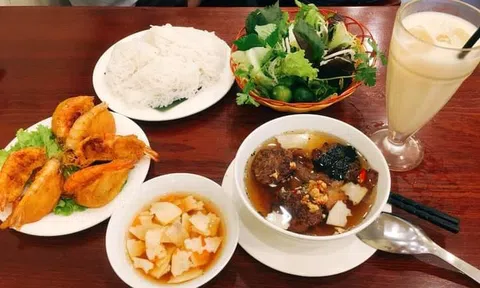 Bún Chả gia truyền Sinh Từ, bí quyết là tâm huyết.