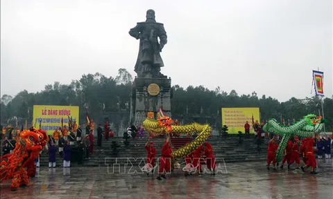Kỷ niệm 232 năm Nguyễn Huệ lên ngôi hoàng đế và xuất binh đại phá quân Thanh