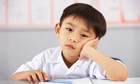 Đừng coi trọng điểm số, 10 điều bố mẹ nên nhớ để giáo dục con thành người tử tế