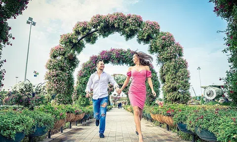 Tem bảo đảm cho thành công của thành phố giải trí không ngủ Grand World Phú Quốc
