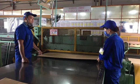 Số cuộc ngừng việc tập thể giảm gần 50%