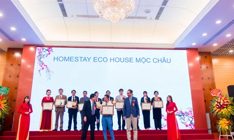 Homestay Mộc Châu Eco House được tôn vinh Doanh nghiệp tiểu biểu năm 2020