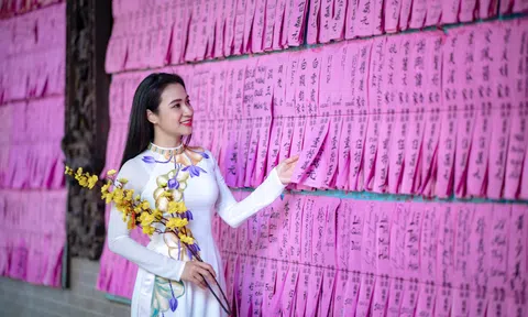 Huỳnh Giao khoe vẻ đẹp ngọt ngào trong tà áo dài đón Xuân 2020