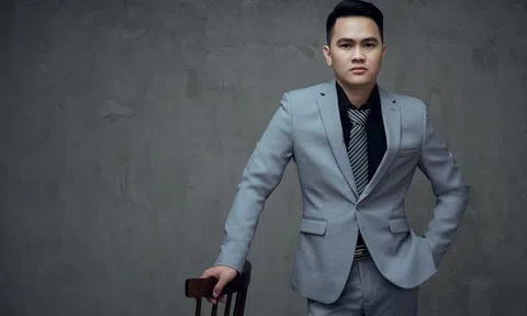 Phạm Tiến Chung gây thương nhớ trong bộ ảnh vest lịch lãm