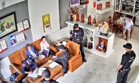 Liên tục bị công ty đòi nợ thuê “khủng bố” dù đã trả hết nợ