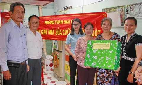 Bàn giao nhà sửa chữa chống dột