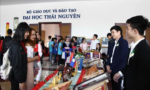 Không gian Văn hóa Việt Nam - Lào tại Thái Nguyên