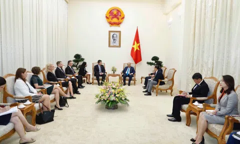 Thủ tướng mong muốn sớm mở đường bay trực tiếp Việt Nam - Séc