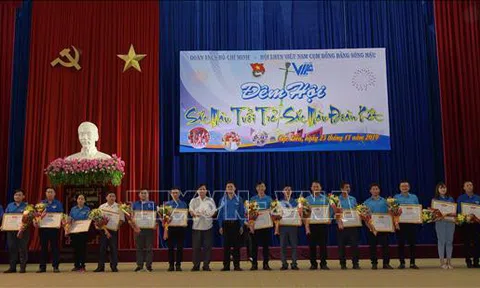Đêm hội sắc màu tuổi trẻ - Sắc màu đoàn kết