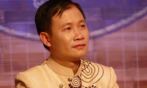 Nguyễn Quang Long “trách ông Nguyệt Lão”