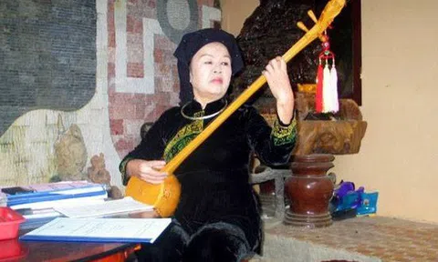 NSND Triệu Thủy Tiên: Giữ gìn làn điệu hát then trên quê hương xứ Lạng