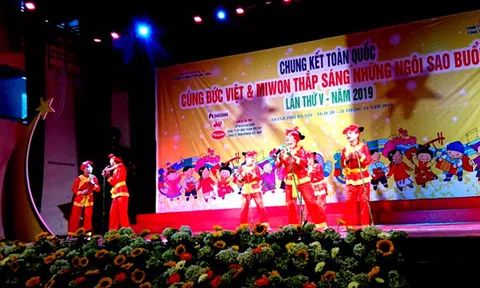 Cùng Đức Việt và Miwon thắp sáng những ngôi sao buổi sớm