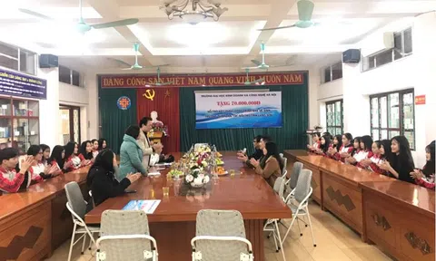 Trường Đại học Kinh doanh và Công nghệ Hà Nội hỗ trợ xây dựng cho Trường THPT Dân tộc nội trú tỉnh Lạng Sơn
