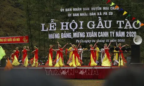 Hoà Bình: Lễ hội Gầu Tào dân tộc Mông năm 2020