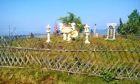 Thanh Hoá: Du xuân trên đỉnh Ngàn Nưa