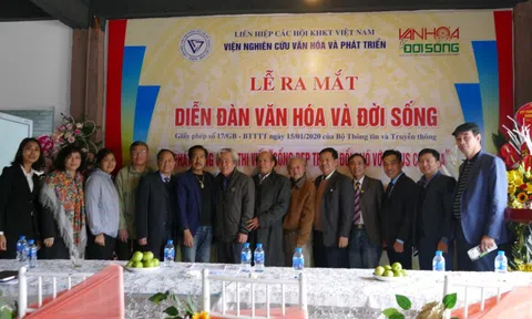 Lễ ra mắt Diễn đàn Văn hóa - Đời sống và phát động cuộc thi "Sống đẹp trong ứng phó với Virus Corona"