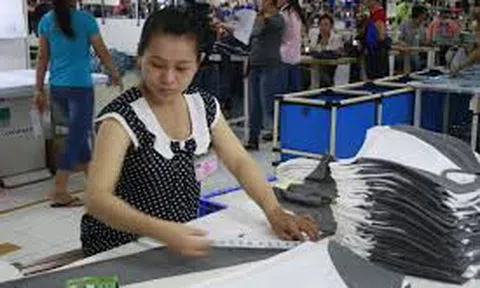 Đóng BHXH ngắt quãng có được chế độ trợ cấp thai sản không?