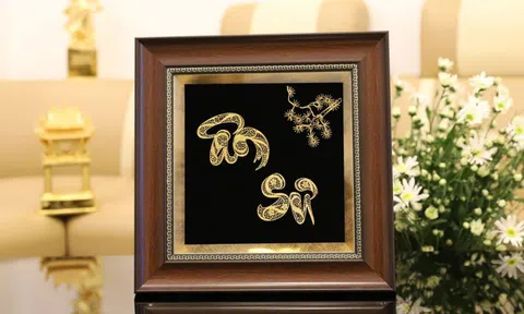 Ngày 8/3: Nên tặng quà gì cho phụ nữ tuổi trung niên?
